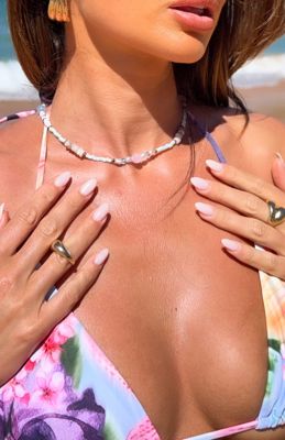 Niko Necklace Baby Blue