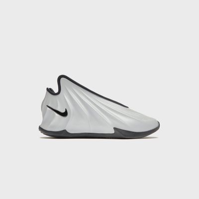 Nike G.t. Future - Metallic Silver / White / Black
