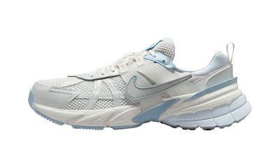 V2K Run Wmns "platinum Tint Summit White Light Smoke Grey" Fd0736 009