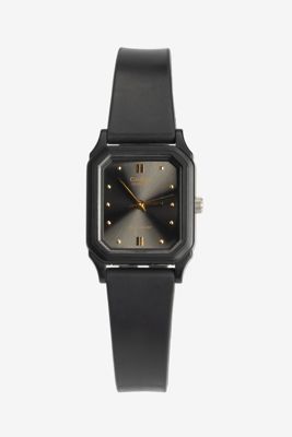 Wcha142e - Women’s Casio Casual Sports Watch