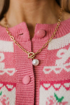Living For The Classics Gold Pearl Necklace