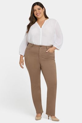 Marilyn Straight Jeans In Plus Size - Elmwood