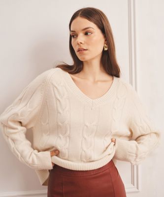 Luxe Cashmere Cable V-Neck Sweater