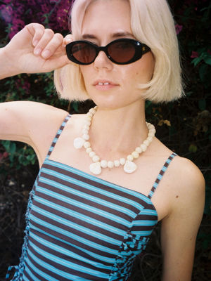 Seashell White Necklace - White